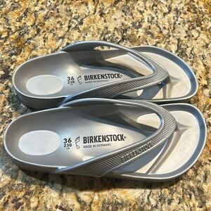 Silver grey Honolulu Eva Birkenstock sandals 36- 6 NEW never worn